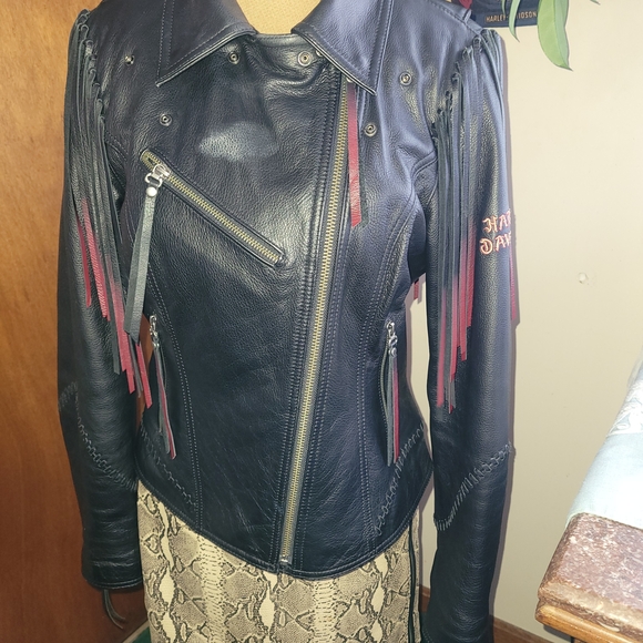 Harley-Davidson Black Leather Jacket with Red Fringe - Picture 11 of 14